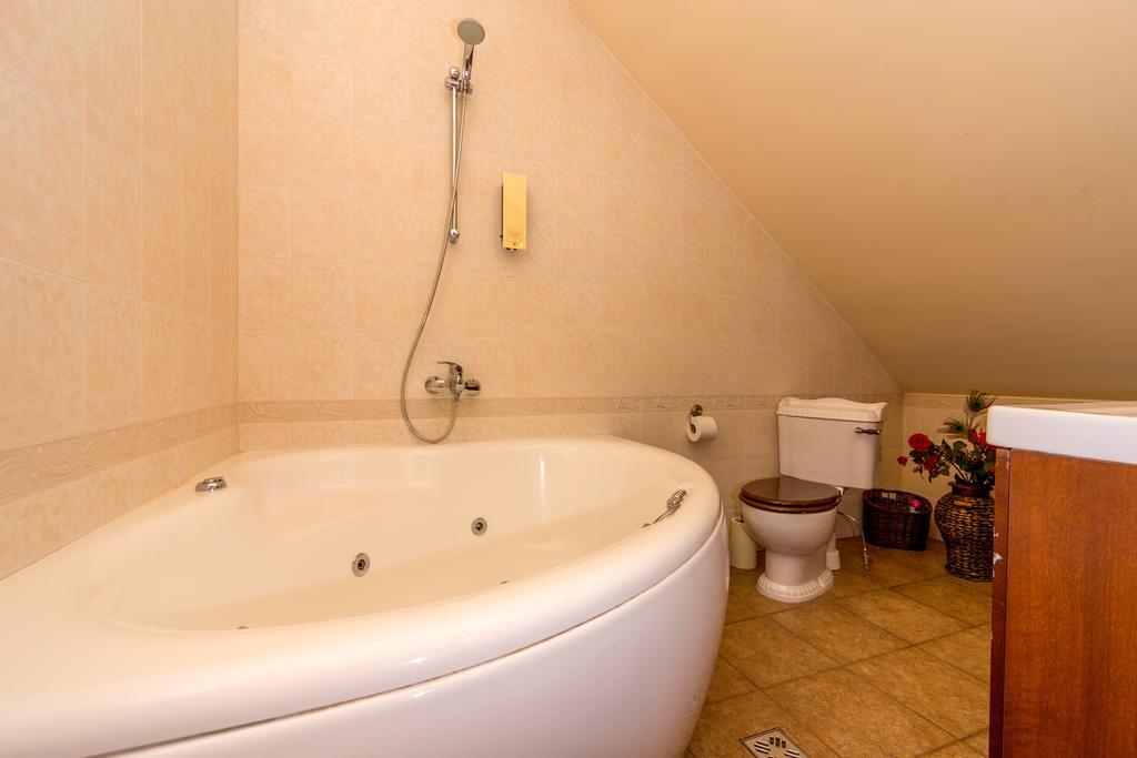 Viimsi Manor Guesthouse Birgitta Ngoại thất bức ảnh